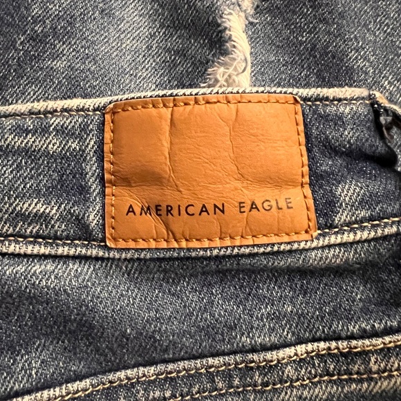 Hollister | Ripped Jeans | Medium-Dark Denim - Picture 6 of 7